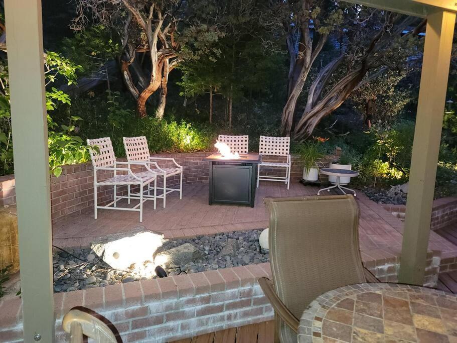 Casa De Los Arboles! Delight & Solitude Abound! Pine Cove Exterior photo