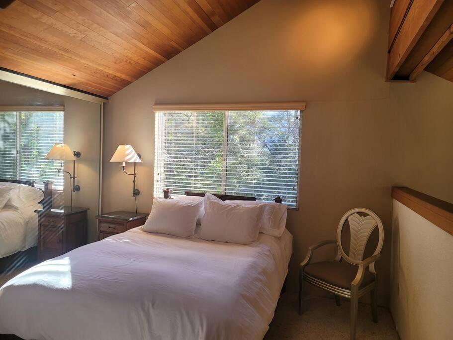 Casa De Los Arboles! Delight & Solitude Abound! Pine Cove Exterior photo